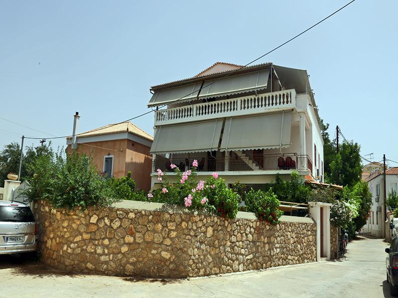 Kamelia Hotel Spetses Town Exterior photo